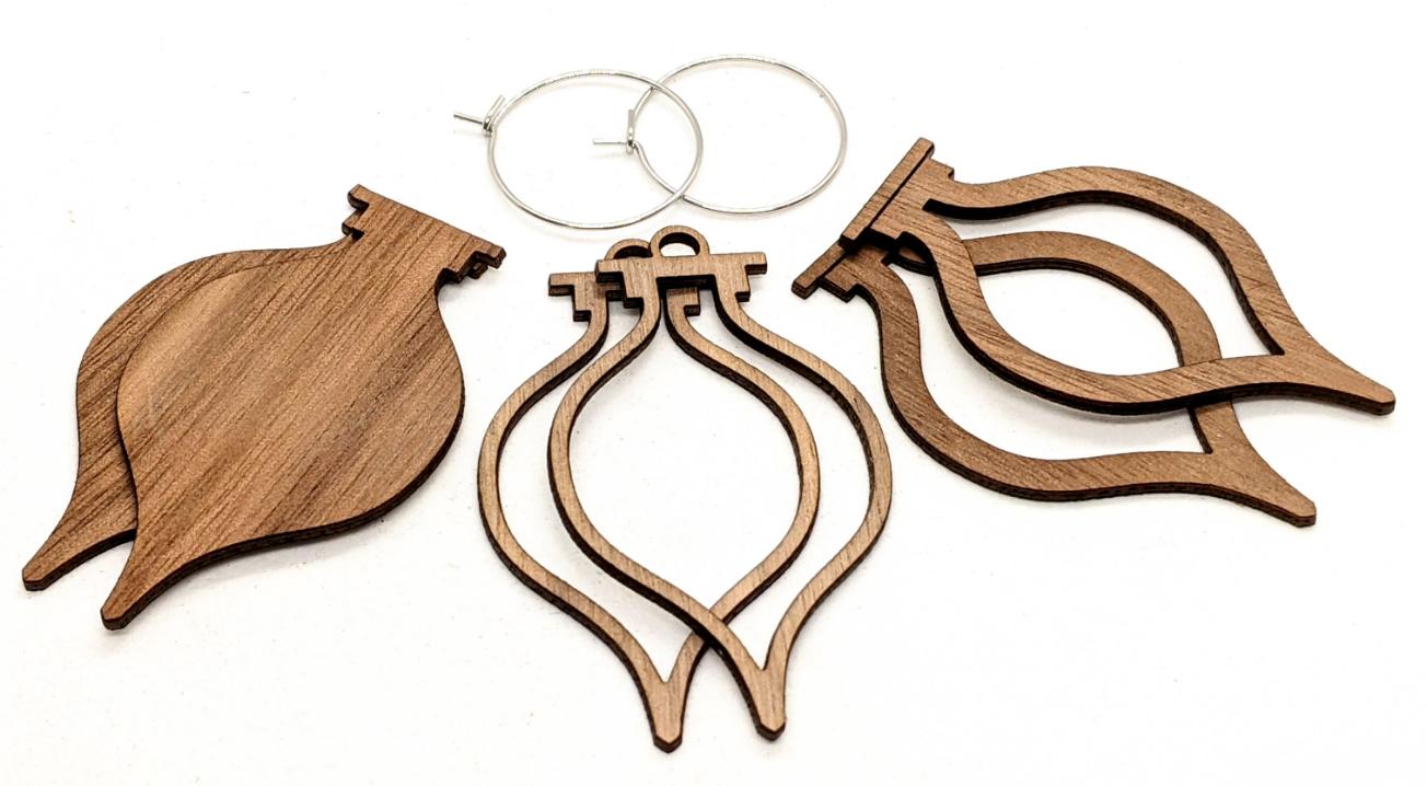 Christmas Bauble Patchwork earrings walnut kit contents