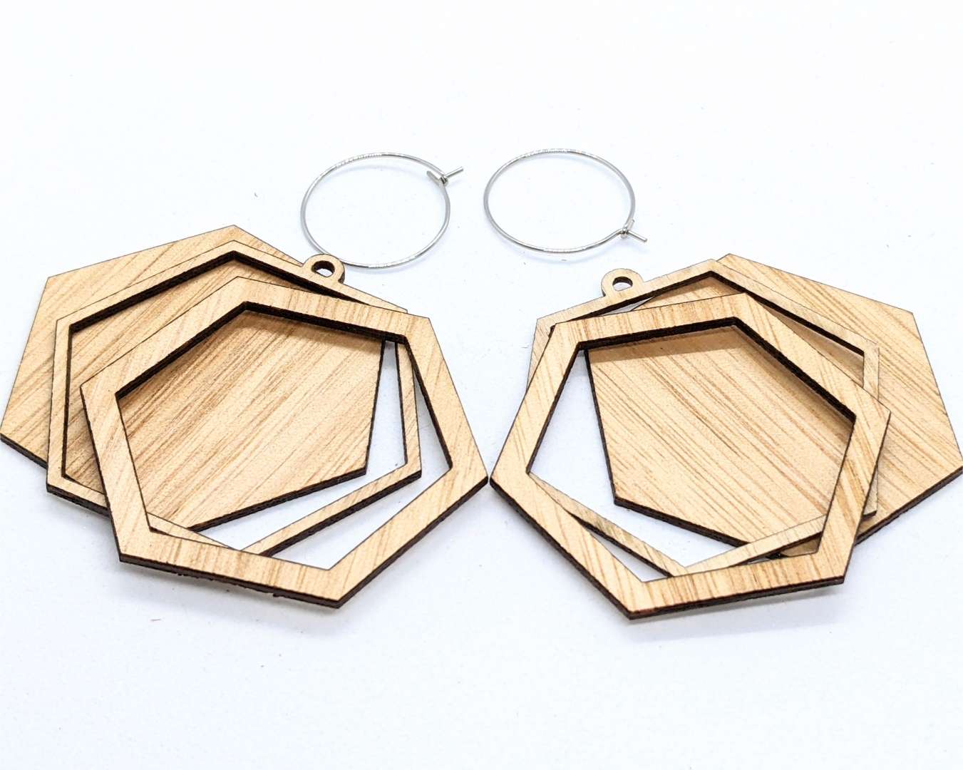 Hex Patchwork Earrings Kit Contents Eucalypt