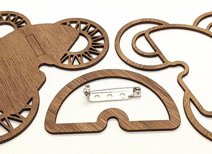 Patchwork Moon Brooch- Kit Contents Walnut