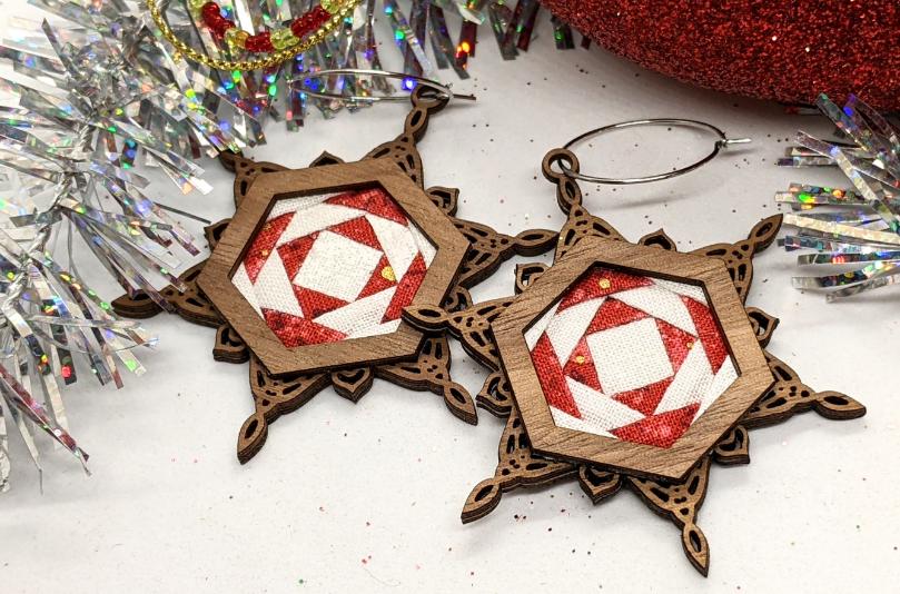 Christmas Snowflake Patchwork earrings kit alternate colorway