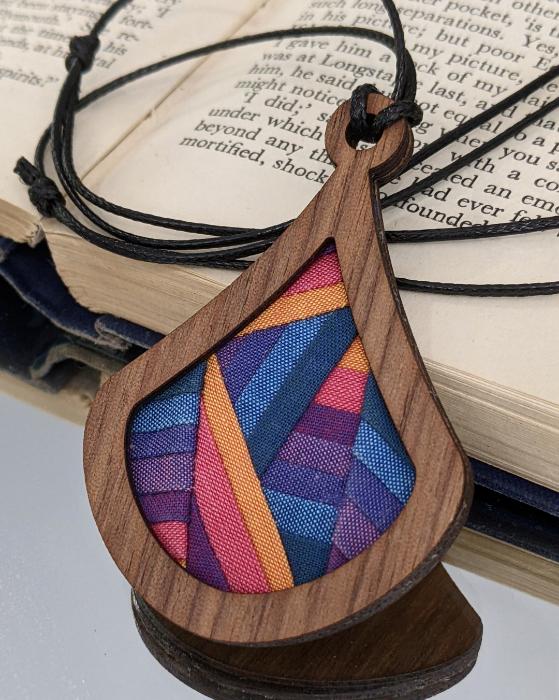 Walnut Prismatic patchwork necklace kit